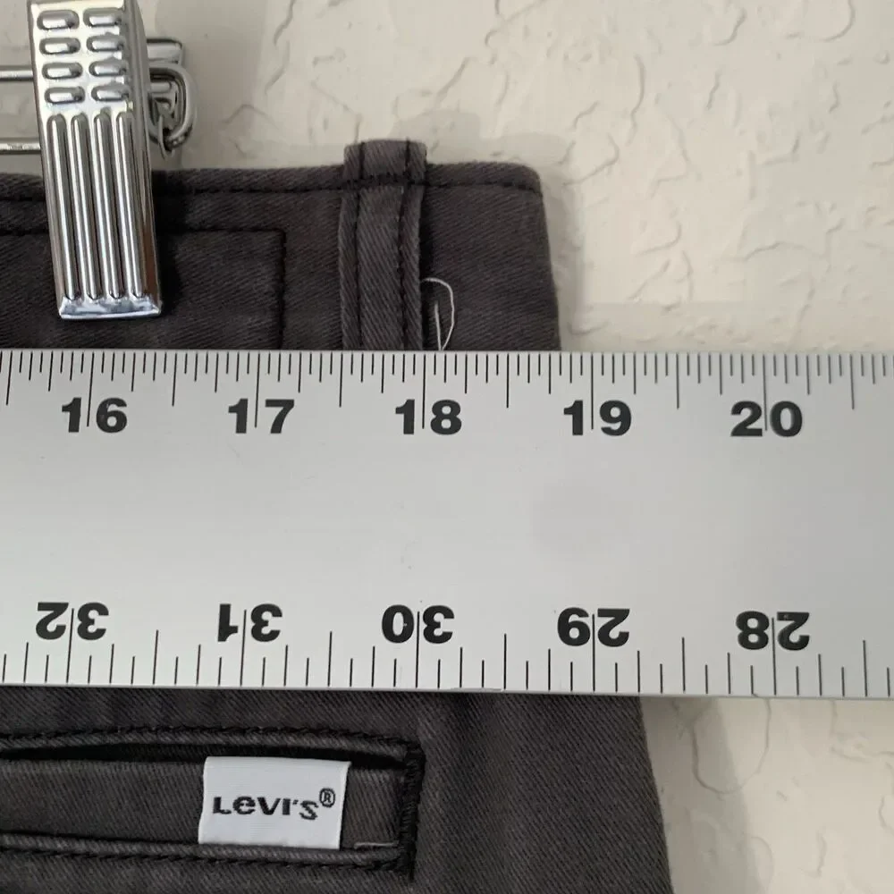 Levis Chino Jogger Pants Men 36x32 Gray Cotton‎ Stretch Taper Pockets (37x29)